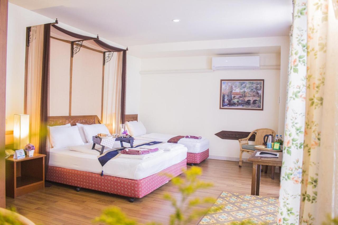 People Place Boutique In Town Hotel - Sha Extra Plus Chiang Mai Dış mekan fotoğraf