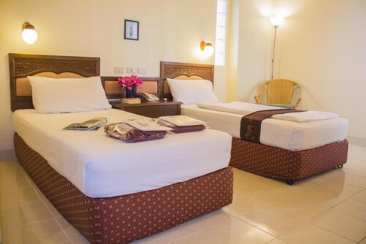 People Place Boutique In Town Hotel - Sha Extra Plus Chiang Mai Dış mekan fotoğraf