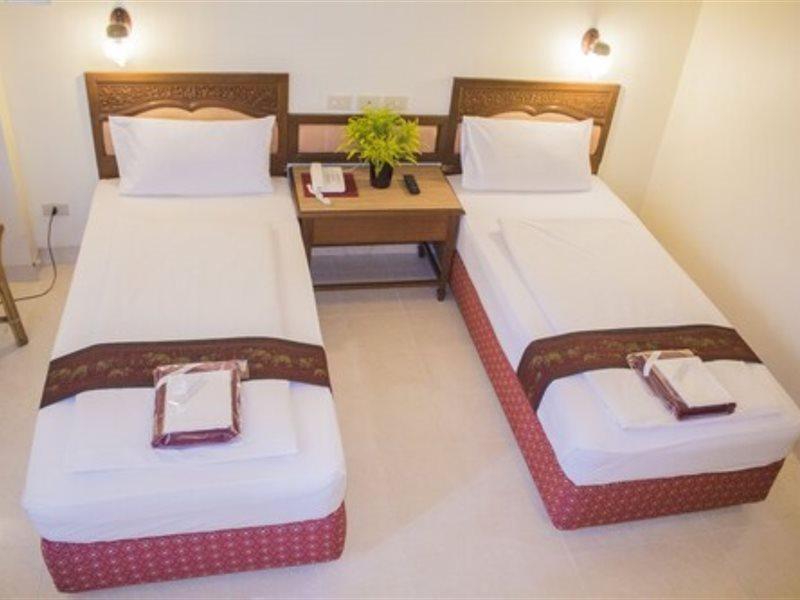 People Place Boutique In Town Hotel - Sha Extra Plus Chiang Mai Dış mekan fotoğraf